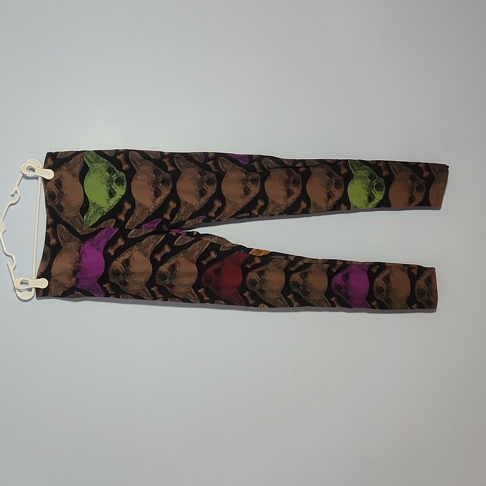 LuLaRoe *Unicorn* Chihuahua leggings, Tall & Curvy
